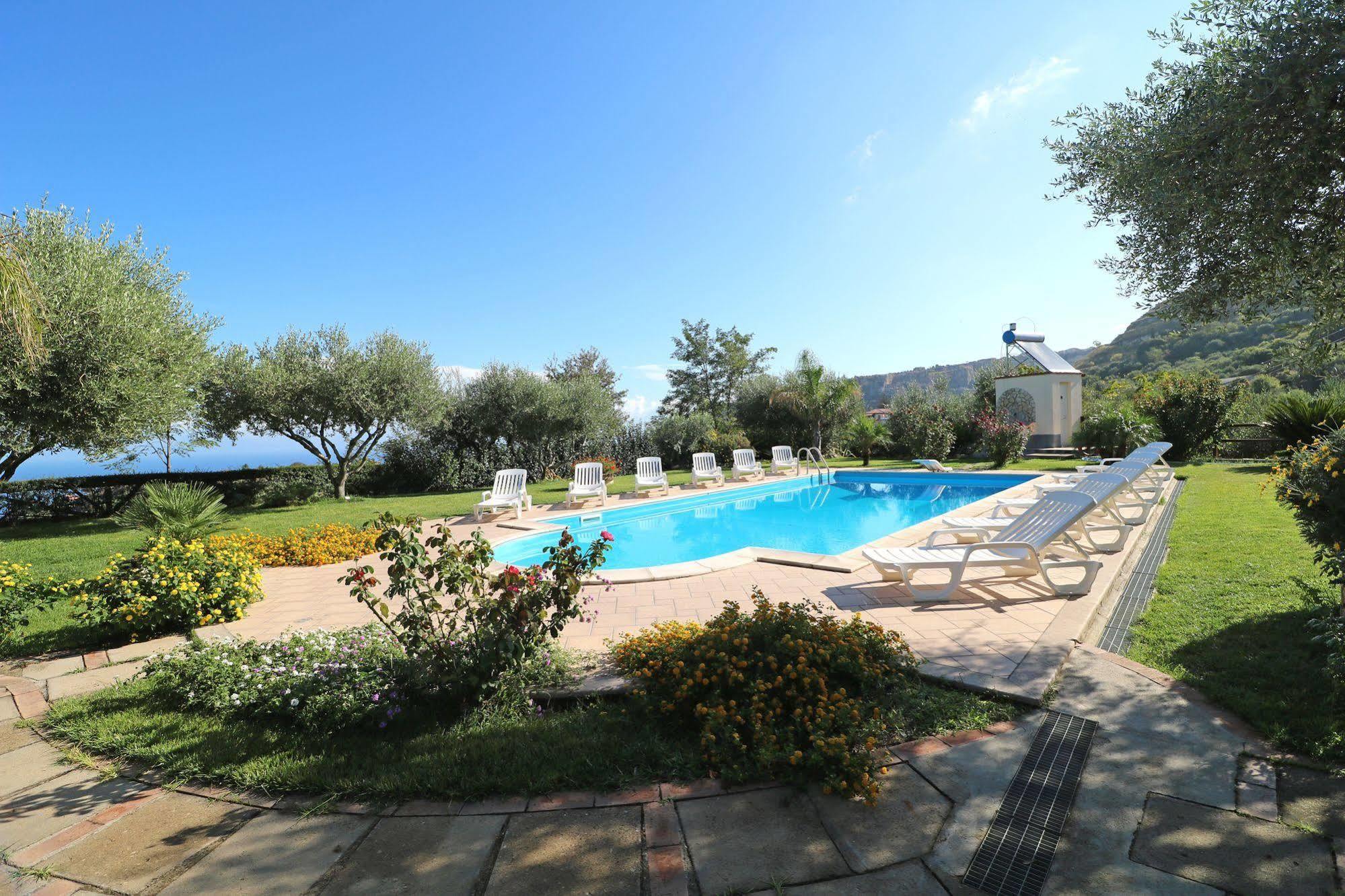 Villa Garden Drapia Εξωτερικό φωτογραφία
